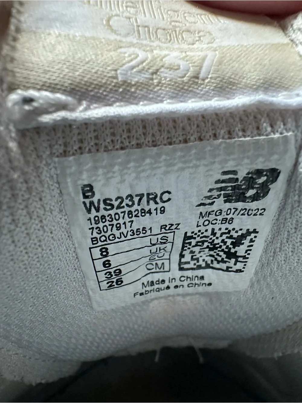 New Balance stylish white